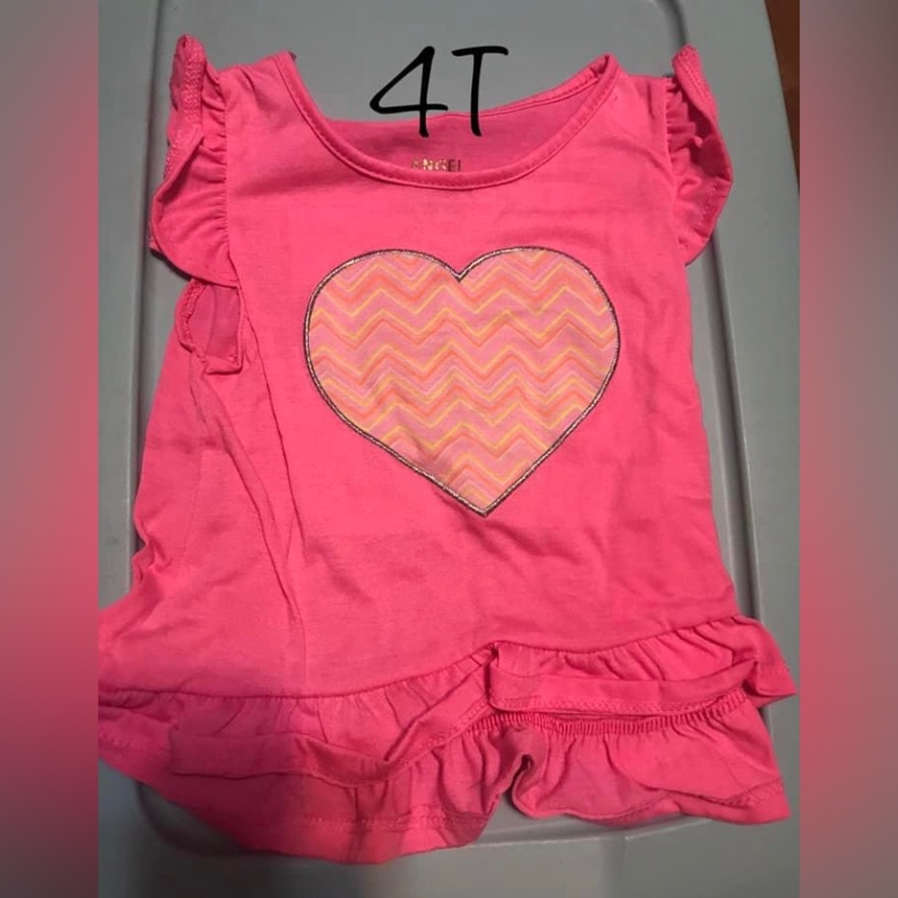 4T girls top pink with heart